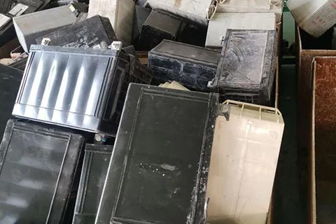 海北藏族废弃叉车蓄电池回收|上门回收艾亚特电池